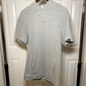 Alphalete Men’s Heather Gray Short Sleeve Hoodie Size Medium Worn Once